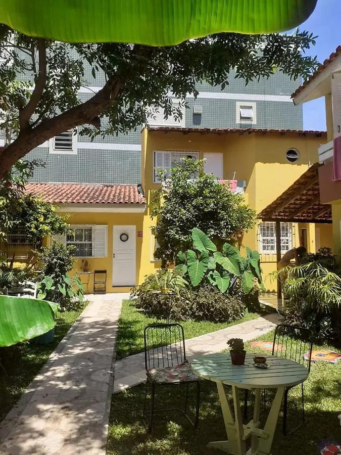 Casas Amarelas Florianópolis 0*,  Brasil